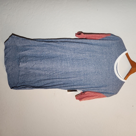 LULAROE Medium Patrick High Low Stretchy TShirt Heathered - Picture 1 of 6